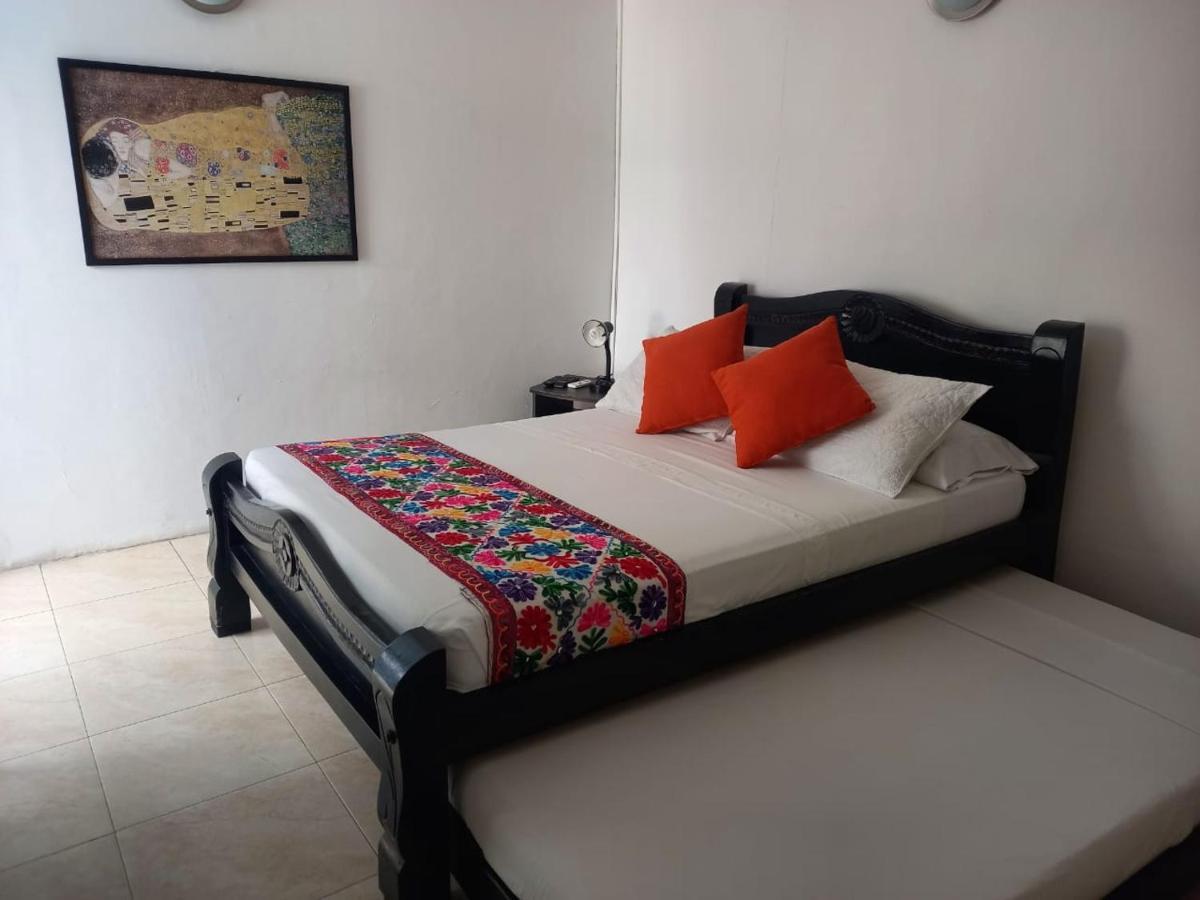 Hotel Plaza De La Trinidad Cartagena  Exterior foto